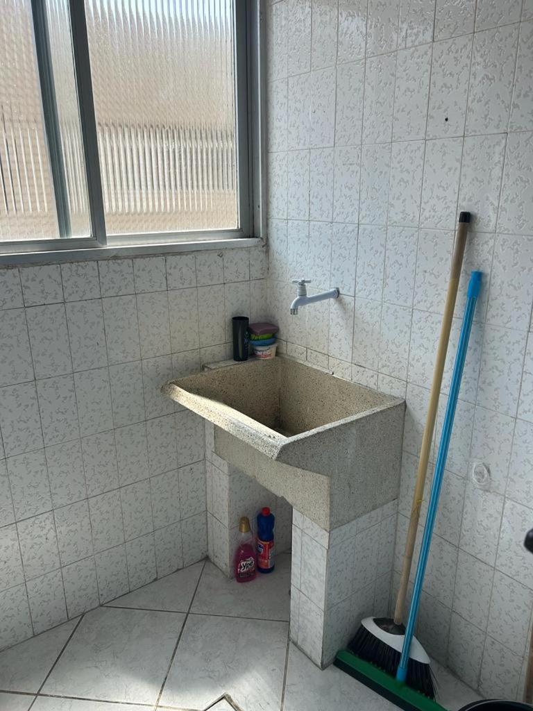 Ferienwohnung Apartamento A Um Minuto Da Praia Praia Grande  Exterior foto