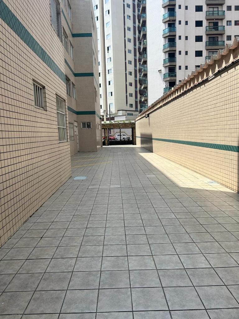 Ferienwohnung Apartamento A Um Minuto Da Praia Praia Grande  Exterior foto
